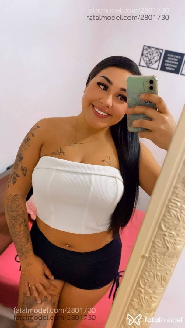 Acompanhante mulher morena (o) de olhos mel - Cléo Sayuri