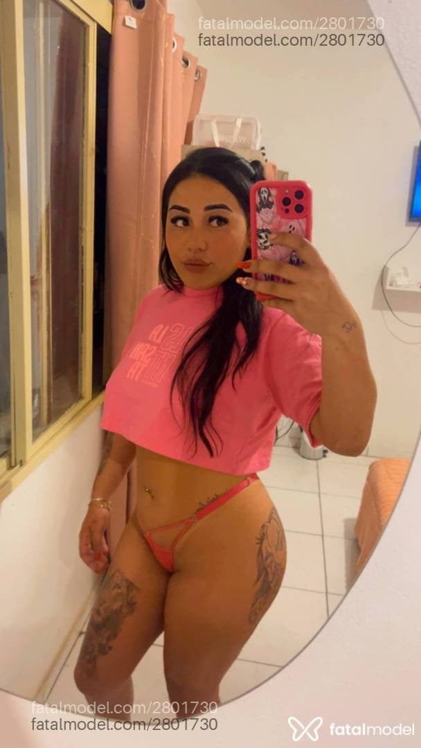 Acompanhante mulher morena (o) de olhos mel - Cléo Sayuri