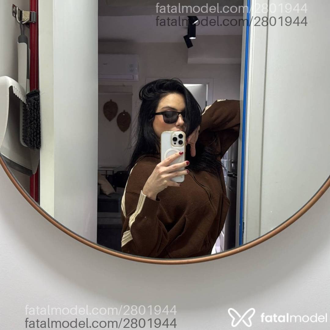 Acompanhante mulher morena (o) de olhos castanhos em São Paulo - Maitê