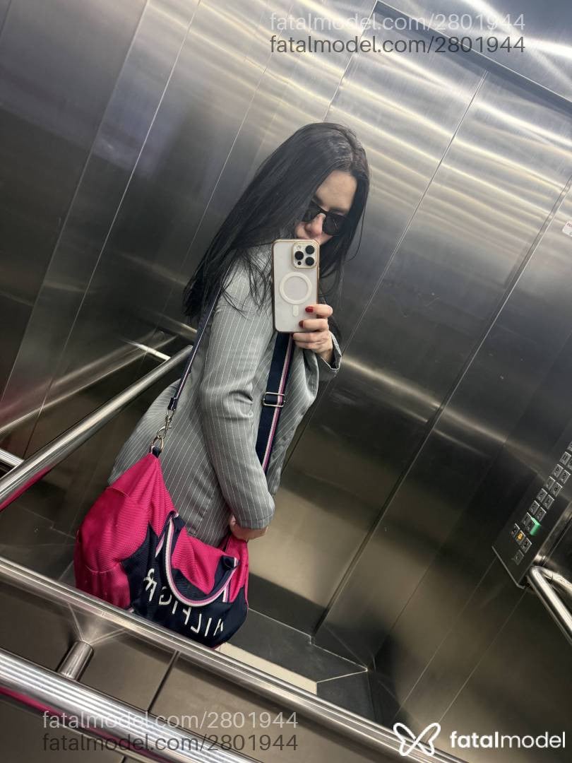 Acompanhante mulher morena (o) de olhos castanhos em São Paulo - Maitê