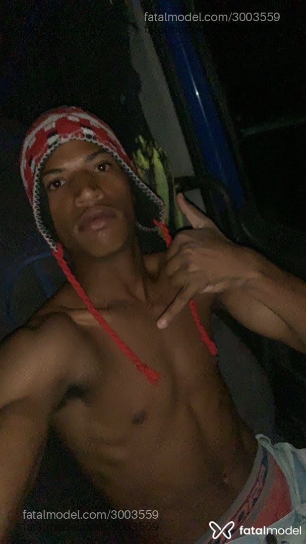 Acompanhante homem morena (o) de olhos castanhos em Jequié Acompanhante homem morena (o) de olhos castanhos em Jequié - Duartek