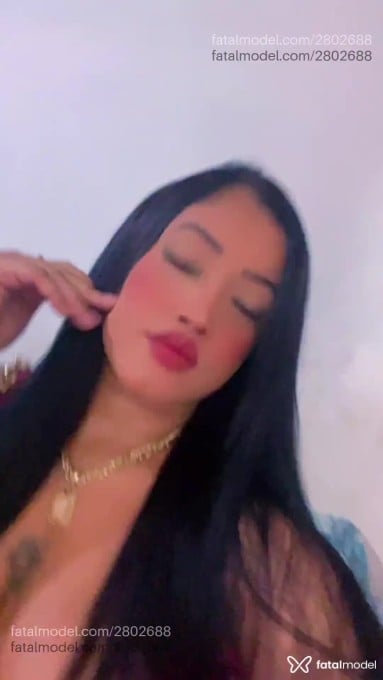 Acompanhante mulher morena (o) de olhos castanhos - Fernanda