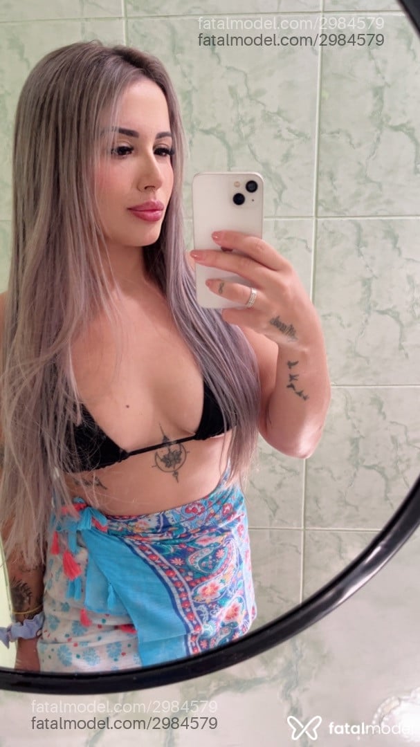 Acompanhante mulher loira (o) de olhos castanhos em Foz do Iguaçu - Laura Souza