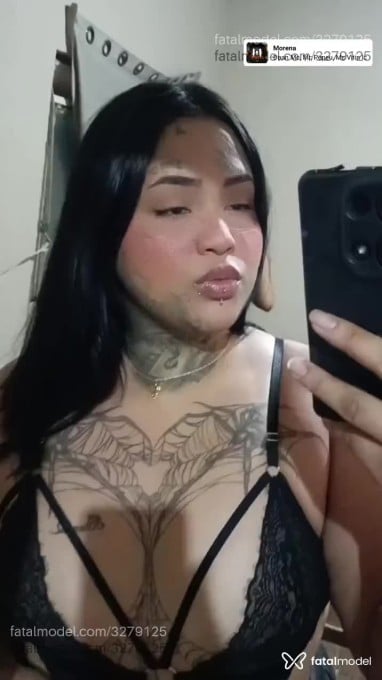 Acompanhante mulher morena (o) de olhos castanhos em Sarzedo Acompanhante mulher morena (o) de olhos castanhos em Sarzedo - Kerolayne
