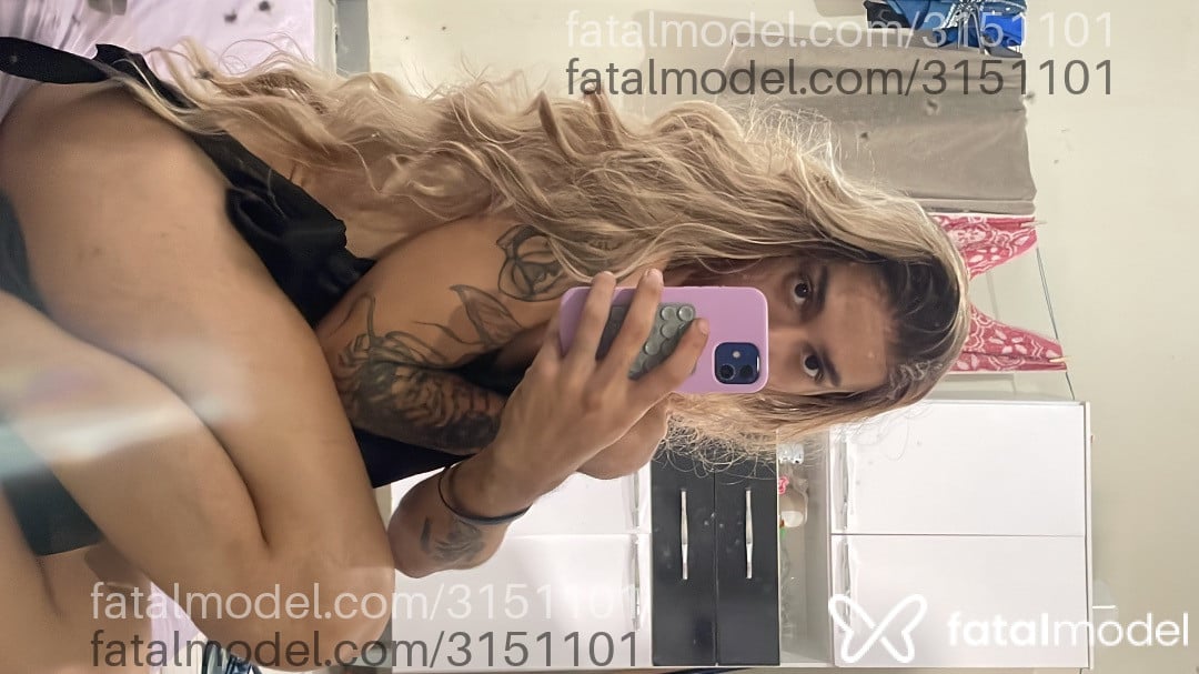 Acompanhante mulher trans loira (o) de olhos castanhos em Natal - Bárbara Duquette