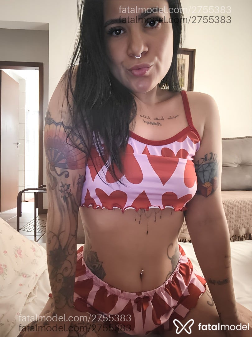 Acompanhante mulher morena (o) de olhos castanhos em Foz do Iguaçu - Natasha