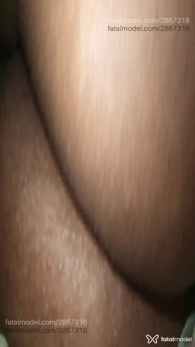Acompanhante mulher com cabelo castanho de olhos castanhos em Teofilândia Acompanhante mulher com cabelo castanho de olhos castanhos em Teofilândia - Loolll