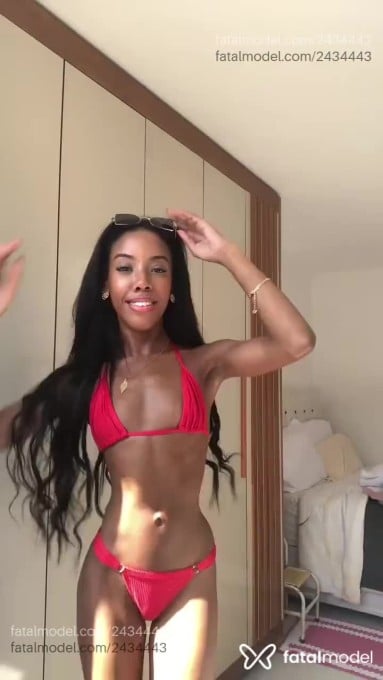 Acompanhante mulher morena (o) de olhos pretos em São Paulo - Malu