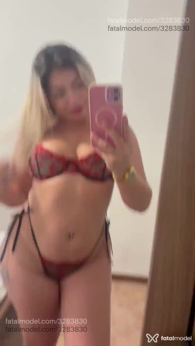Acompanhante mulher loira (o) de olhos azuis em Xinguara - Kelly