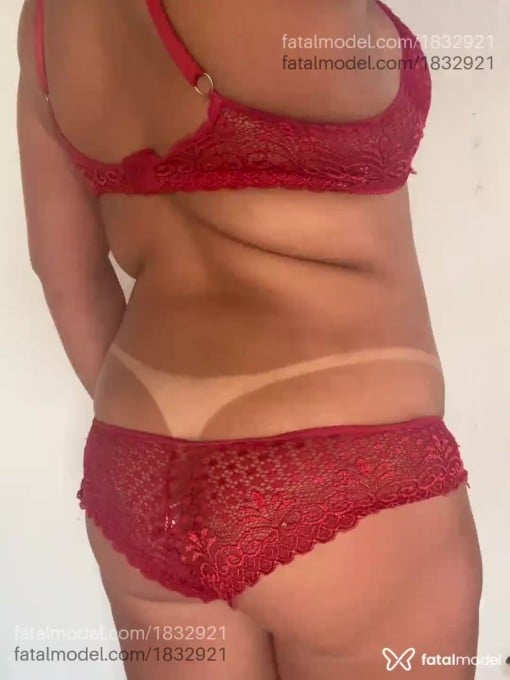 Acompanhante mulher loira (o) de olhos castanhos em Três Lagoas Acompanhante mulher loira (o) de olhos castanhos em Três Lagoas - Fernanda