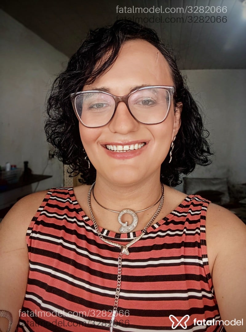 Acompanhante mulher trans morena (o) de olhos mel em Jaguariúna - Arthemis