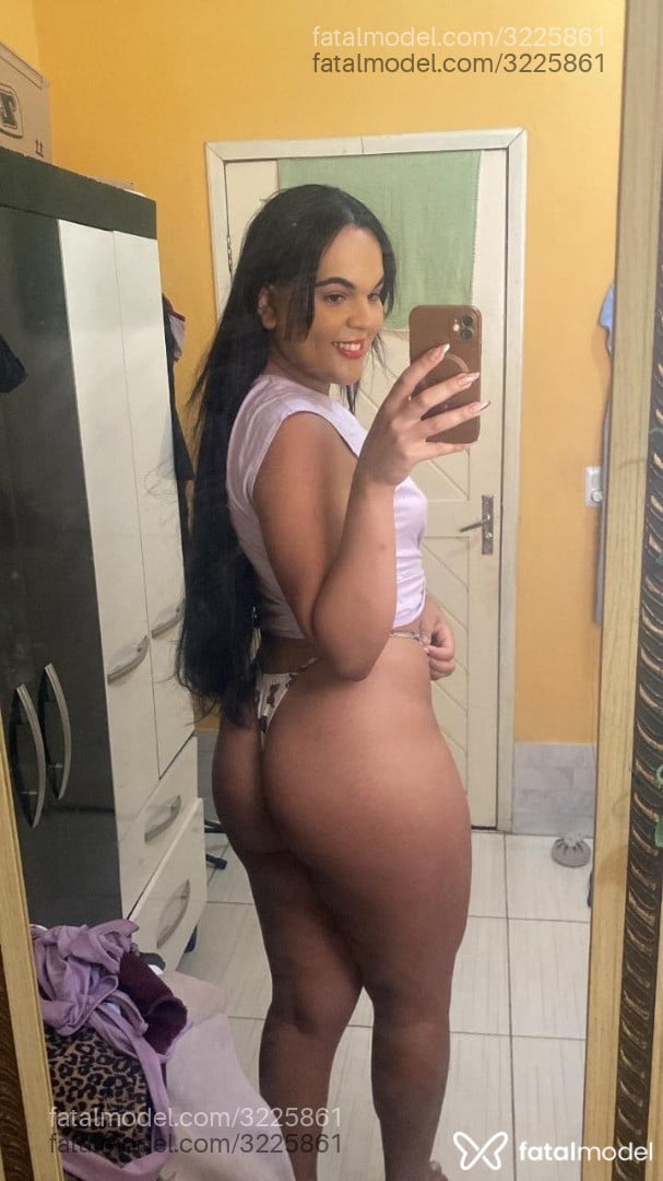 Acompanhante mulher trans morena (o) de olhos pretos em Brasília - Luiza Soares
