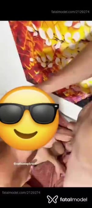Acompanhante homem com cabelo castanho de olhos cinza em Rio de Janeiro Acompanhante homem com cabelo castanho de olhos cinza em Rio de Janeiro - Guilherme