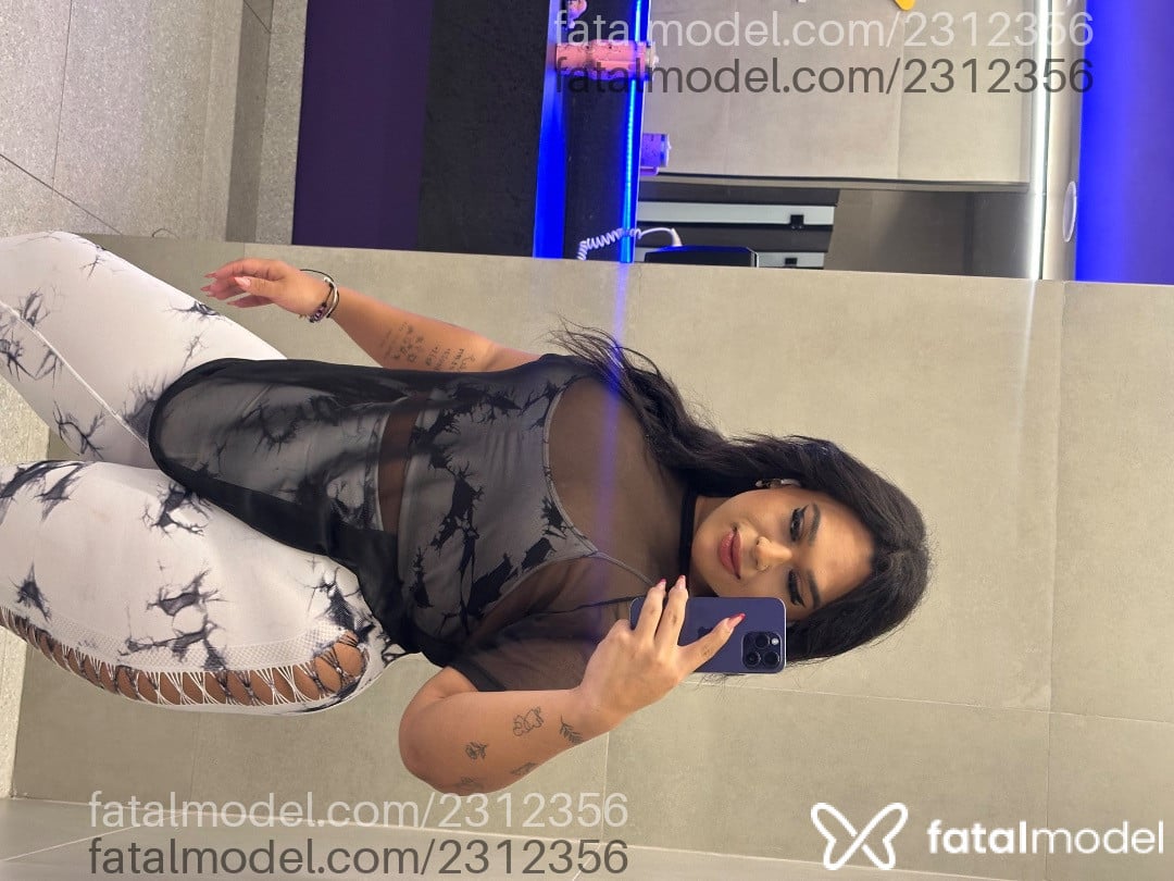 Acompanhante mulher trans morena (o) de olhos castanhos em Goiânia - Bruna Sousa