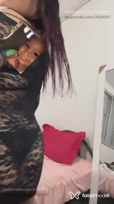 Acompanhante mulher trans morena (o) de olhos castanhos em Porto Alegre - Mariah