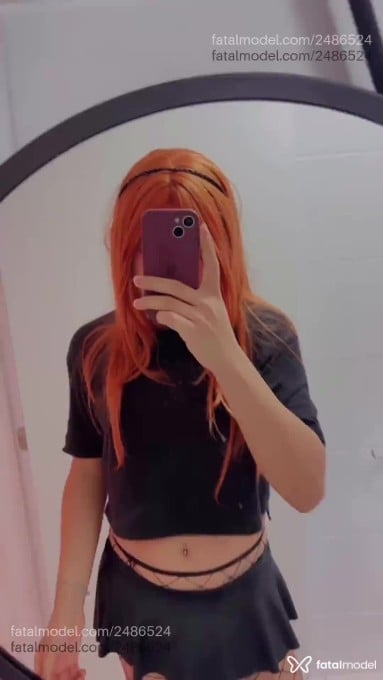 Acompanhante não-binário ruiva (o) de olhos azuis em Curitiba - Luna