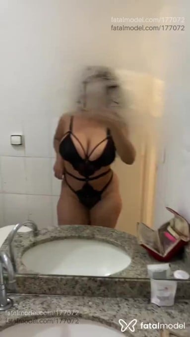 Acompanhante mulher com cabelo castanho de olhos castanhos em São Paulo - Valéria
