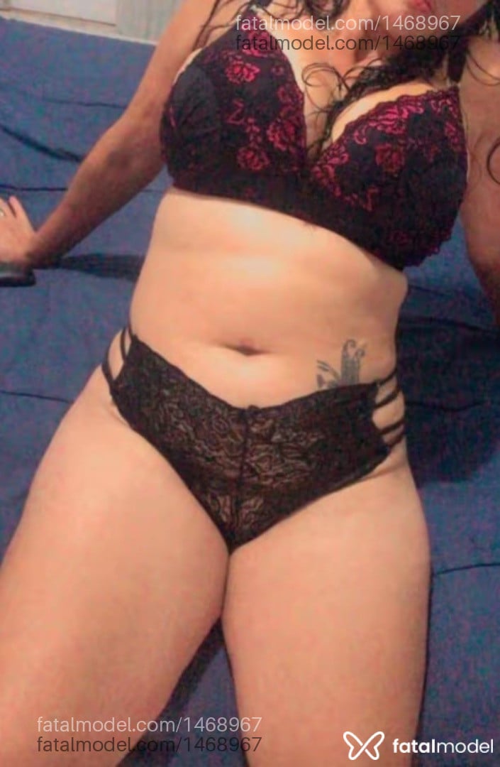 Acompanhante mulher morena (o) de olhos castanhos em Criciúma Acompanhante mulher morena (o) de olhos castanhos em Criciúma - Karol
