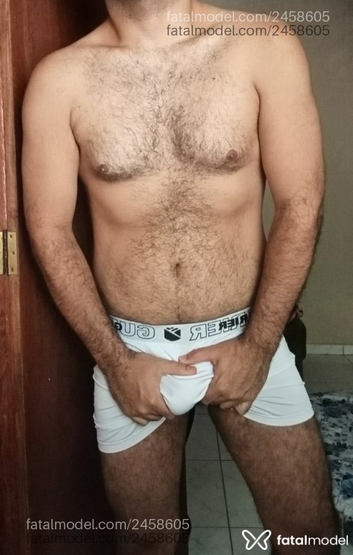 Acompanhante homem morena (o) de olhos castanhos em Aracruz Acompanhante homem morena (o) de olhos castanhos em Aracruz - Greco