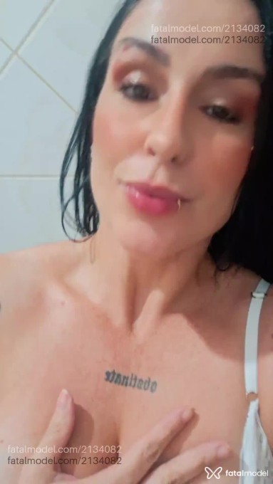 Acompanhante mulher com cabelo castanho de olhos mel em Jaraguá do Sul - Priv Morena