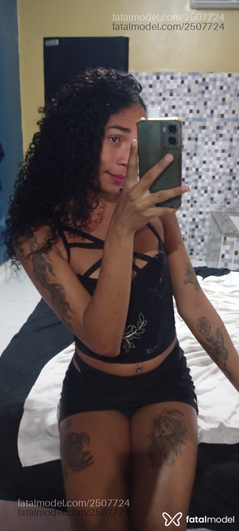 Acompanhante mulher trans morena (o) de olhos castanhos em Ananindeua - Alice Oliveira