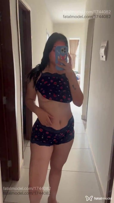 Acompanhante mulher morena (o) de olhos castanhos - Tatiana Freitas