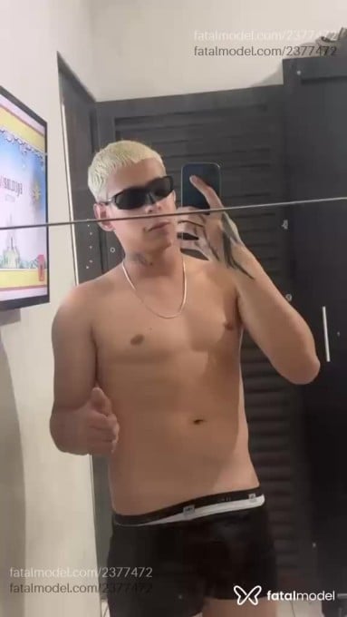 Acompanhante homem morena (o) de olhos castanhos em Goiânia - Guilherme