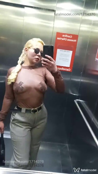 Acompanhante mulher loira (o) de olhos verdes em São Paulo - Afroditte