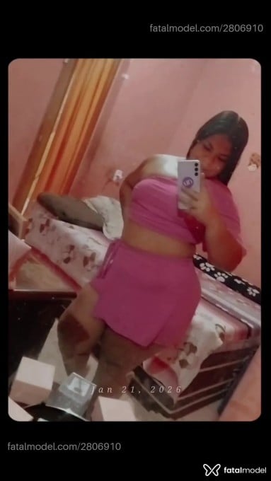 Acompanhante mulher com cabelo castanho de olhos castanhos em Ourilândia do Norte - Radassa
