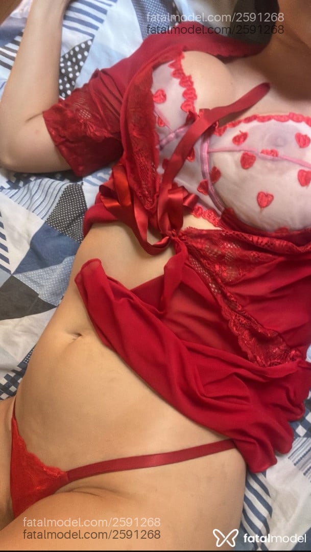 Acompanhante mulher morena (o) de olhos pretos em Assis Acompanhante mulher morena (o) de olhos pretos em Assis - Maria Julia