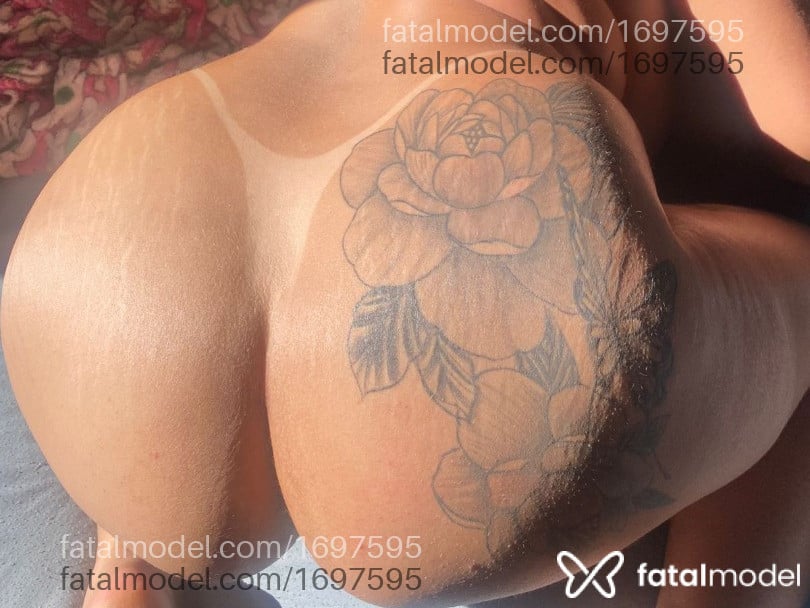 Acompanhante mulher morena (o) de olhos mel em Cambuí - Tifany