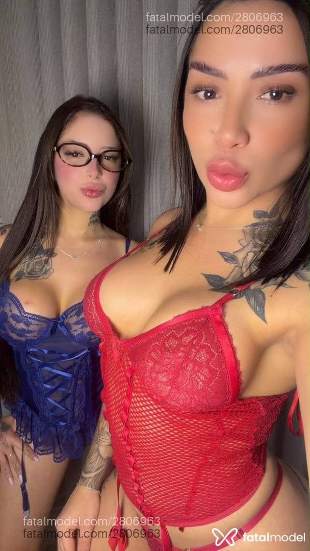 Acompanhante mulher com cabelo castanho de olhos mel - Liz Vitória
