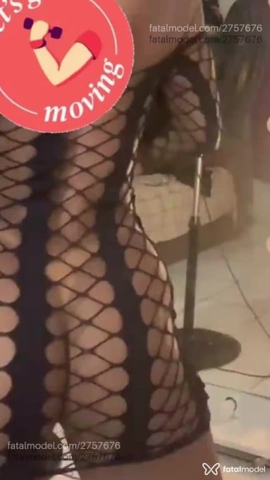Acompanhante mulher com cabelo castanho de olhos castanhos - Melissa Brandão Acompanhante mulher com cabelo castanho de olhos castanhos - Melissa Brandão