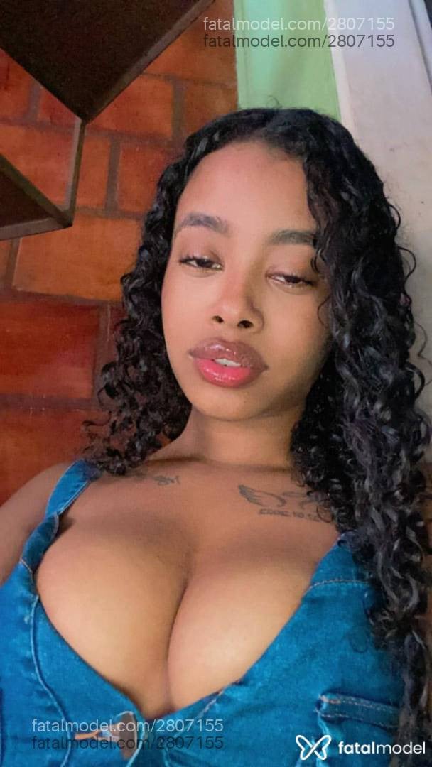 Acompanhante mulher morena (o) de olhos castanhos em Porto Alegre - Carolzita