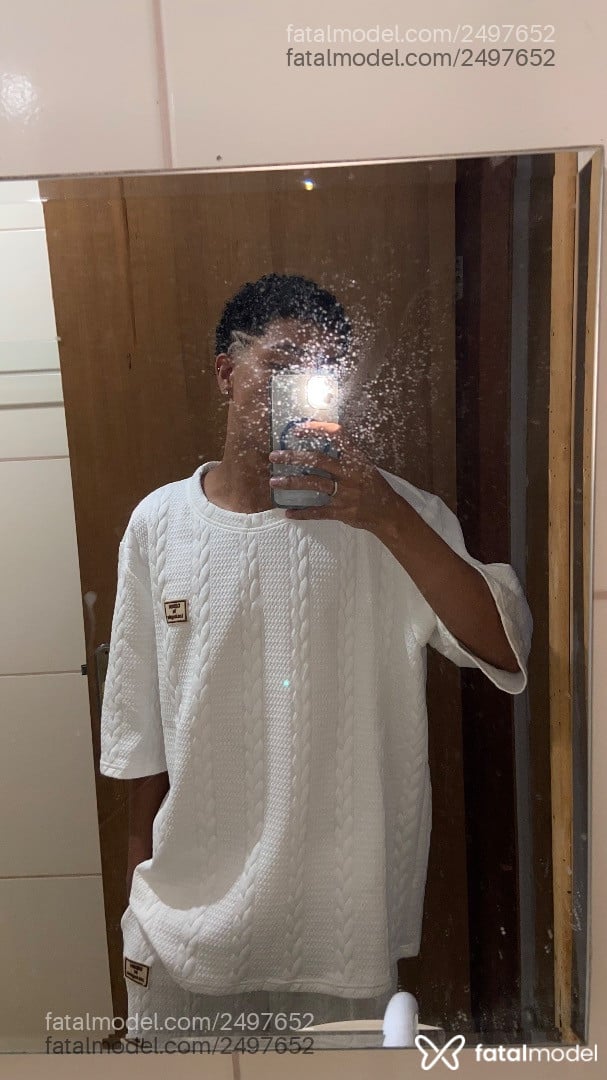 Acompanhante homem com cabelo castanho de olhos castanhos em Goiânia - Nvinhojk