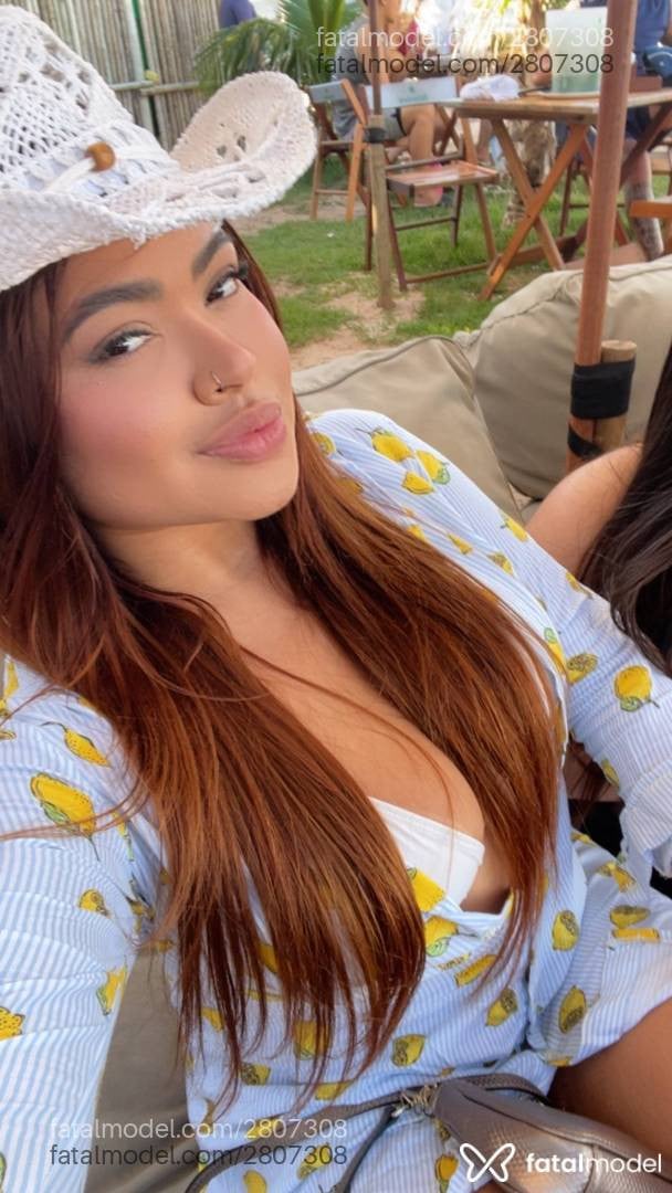 Acompanhante mulher com cabelo castanho de olhos castanhos em São Luís Acompanhante mulher com cabelo castanho de olhos castanhos em São Luís - Bianca Melo