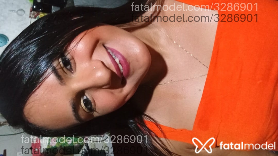 Acompanhante mulher trans morena (o) de olhos castanhos em Teresina - Giselly