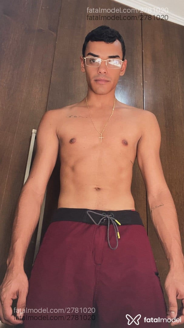 Acompanhante homem morena (o) de olhos pretos em Ribeirão Preto Acompanhante homem morena (o) de olhos pretos em Ribeirão Preto - Breno Castro