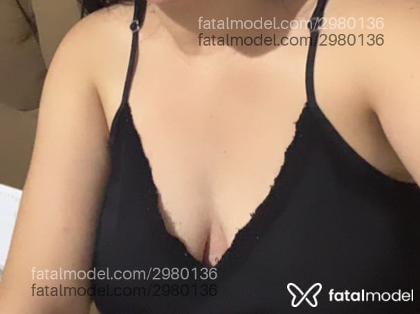 Acompanhante mulher morena (o) de olhos pretos em Virtual Acompanhante mulher morena (o) de olhos pretos em Virtual - Carolzinha