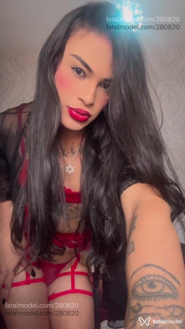 Acompanhante travesti com cabelo castanho de olhos castanhos em Belo Horizonte - Rayssa Gabrielly