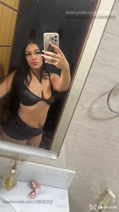 Acompanhante mulher morena (o) de olhos pretos em Aracruz - Maia