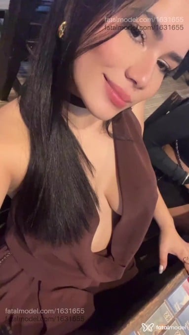 Acompanhante mulher com cabelo castanho de olhos castanhos em Garanhuns Acompanhante mulher com cabelo castanho de olhos castanhos em Garanhuns - Haddassa