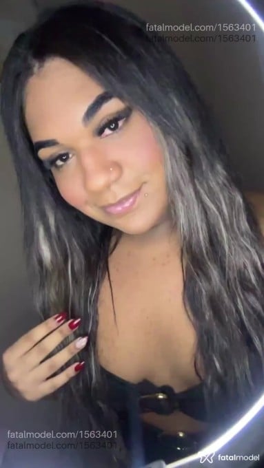 Acompanhante mulher trans loira (o) de olhos castanhos em Campos dos Goytacazes - Manuella Santos