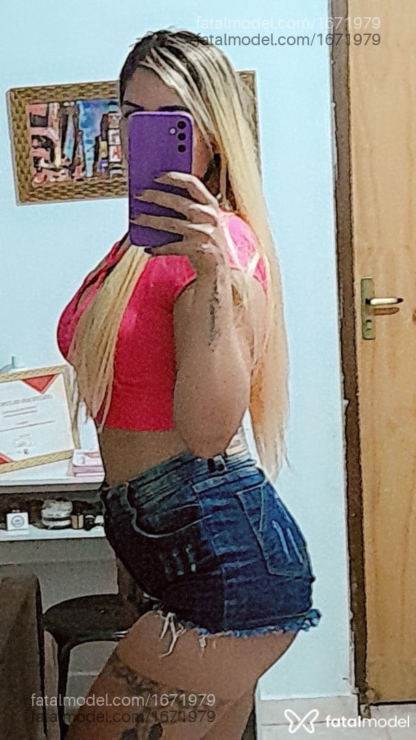 Acompanhante mulher loira (o) de olhos mel em Itaí Acompanhante mulher loira (o) de olhos mel em Itaí - Lais Duarte