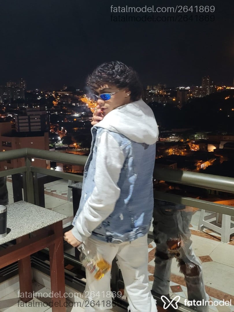 Acompanhante homem morena (o) de olhos pretos em Ribeirão Preto - victor dias