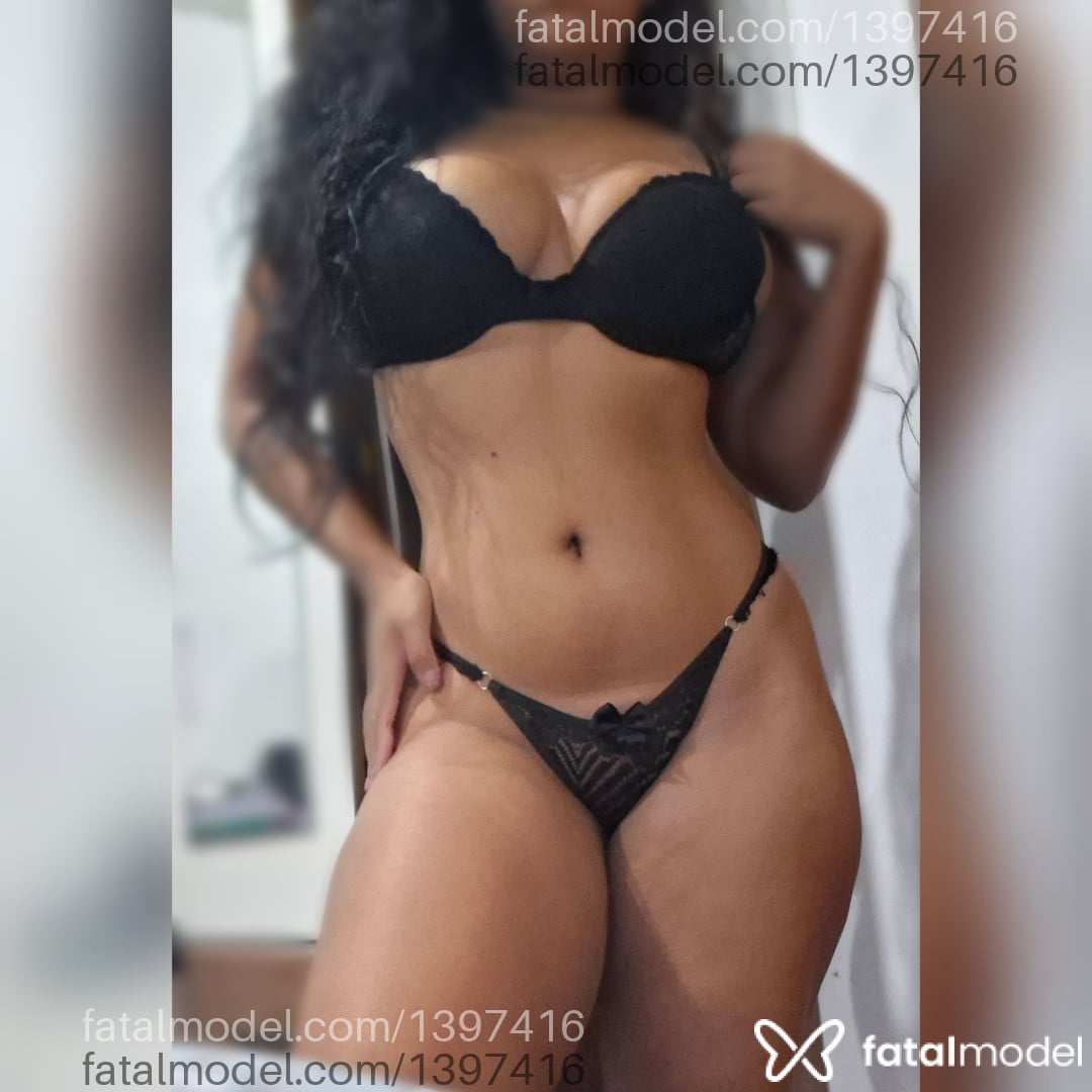 Acompanhante mulher morena (o) de olhos pretos - Nanda Acompanhante mulher morena (o) de olhos pretos - Nanda