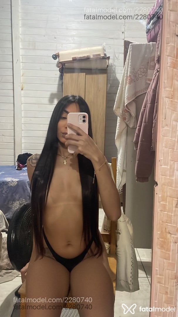 Acompanhante mulher com cabelo castanho de olhos castanhos em Tubarão - Kamily