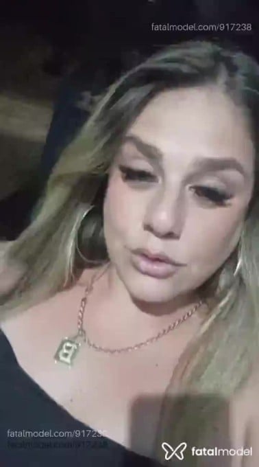 Acompanhante mulher loira (o) de olhos verdes em Imbituba Acompanhante mulher loira (o) de olhos verdes em Imbituba - Tiffany Campos