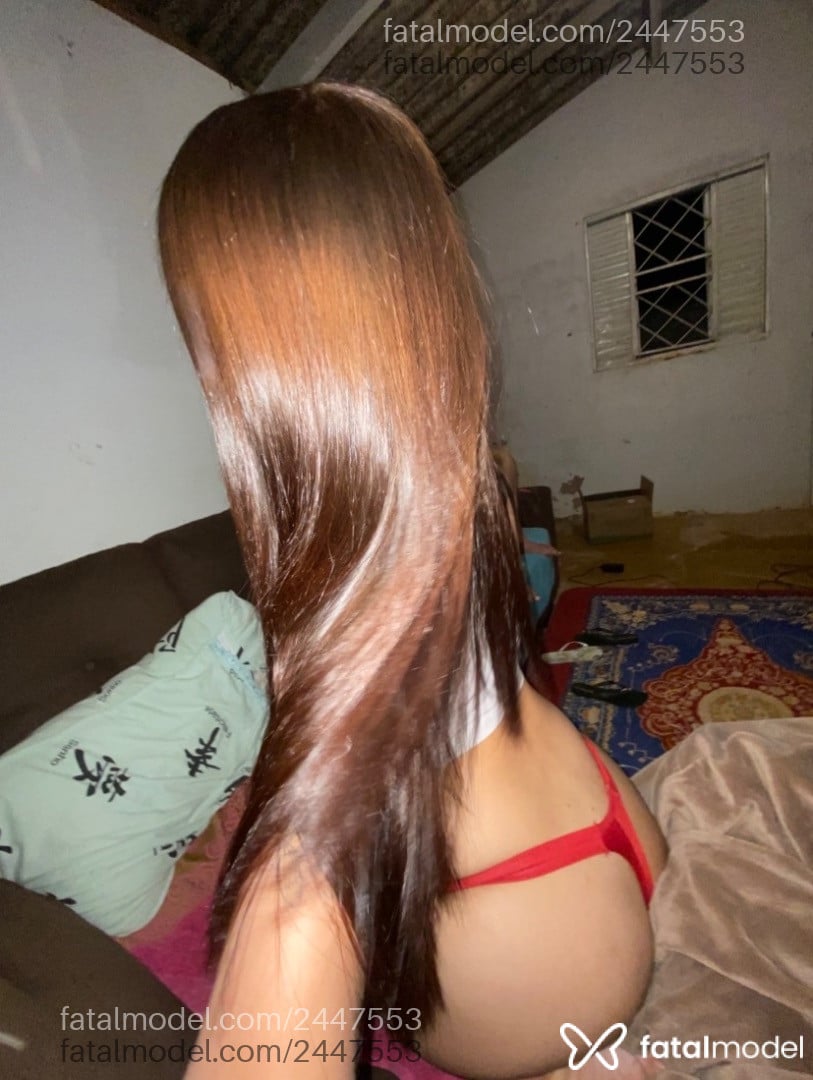 Acompanhante mulher trans com cabelo castanho de olhos castanhos em Mineiros - Belly