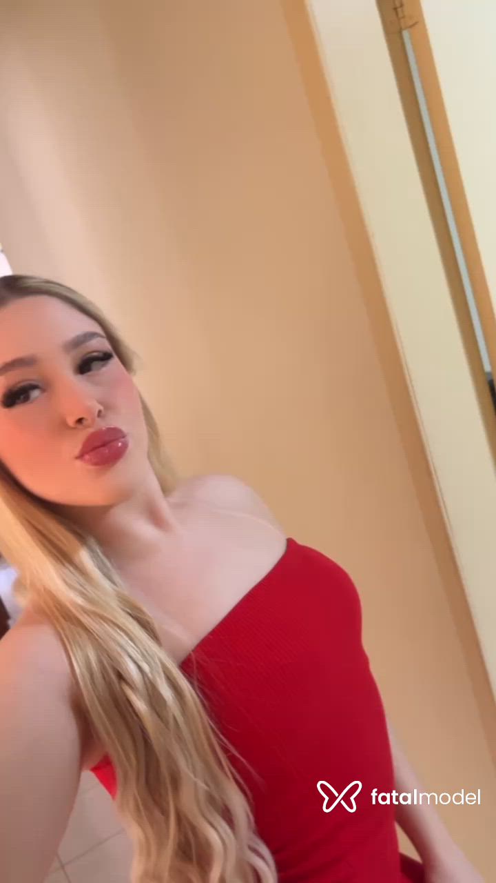 Acompanhante mulher com cabelo castanho de olhos castanhos - Clara Acompanhante mulher com cabelo castanho de olhos castanhos - Clara